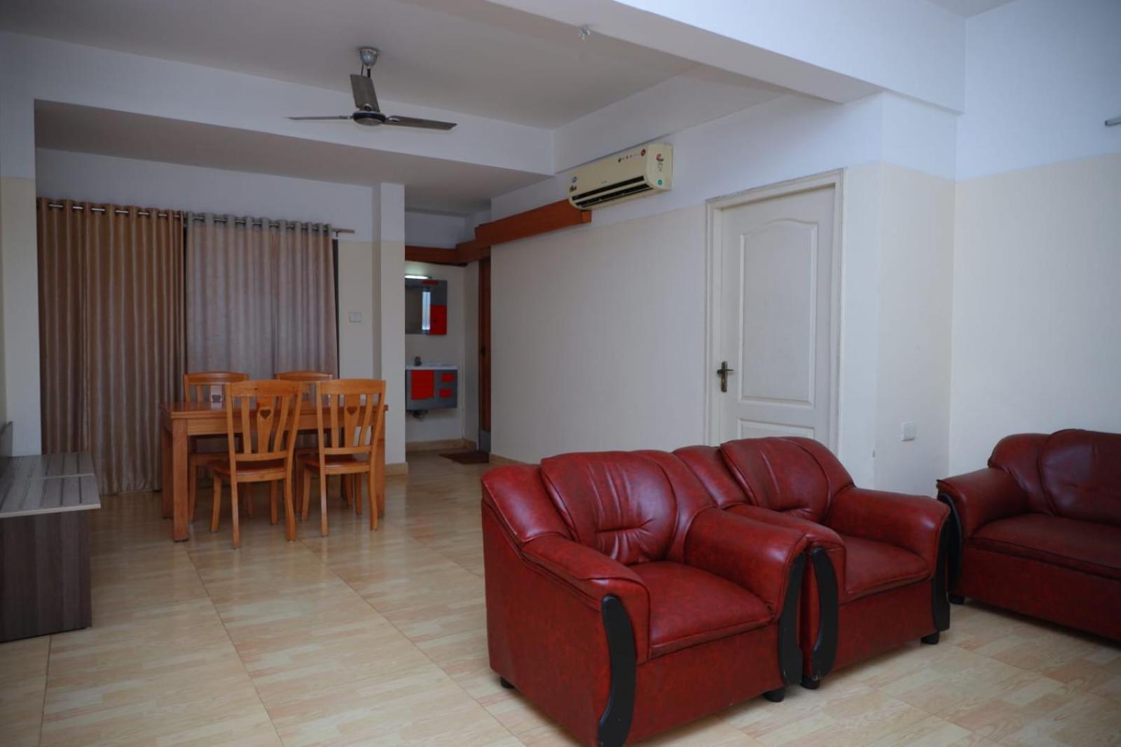 Hotel Tayas Trippapur المظهر الخارجي الصورة